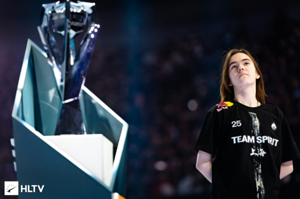 2025LPL全明星周末每日票数汇总：Jiejie依旧最高