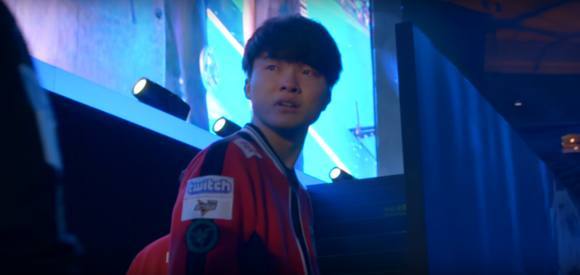 YouTube 禁止了 Team Falcons 的官方账号